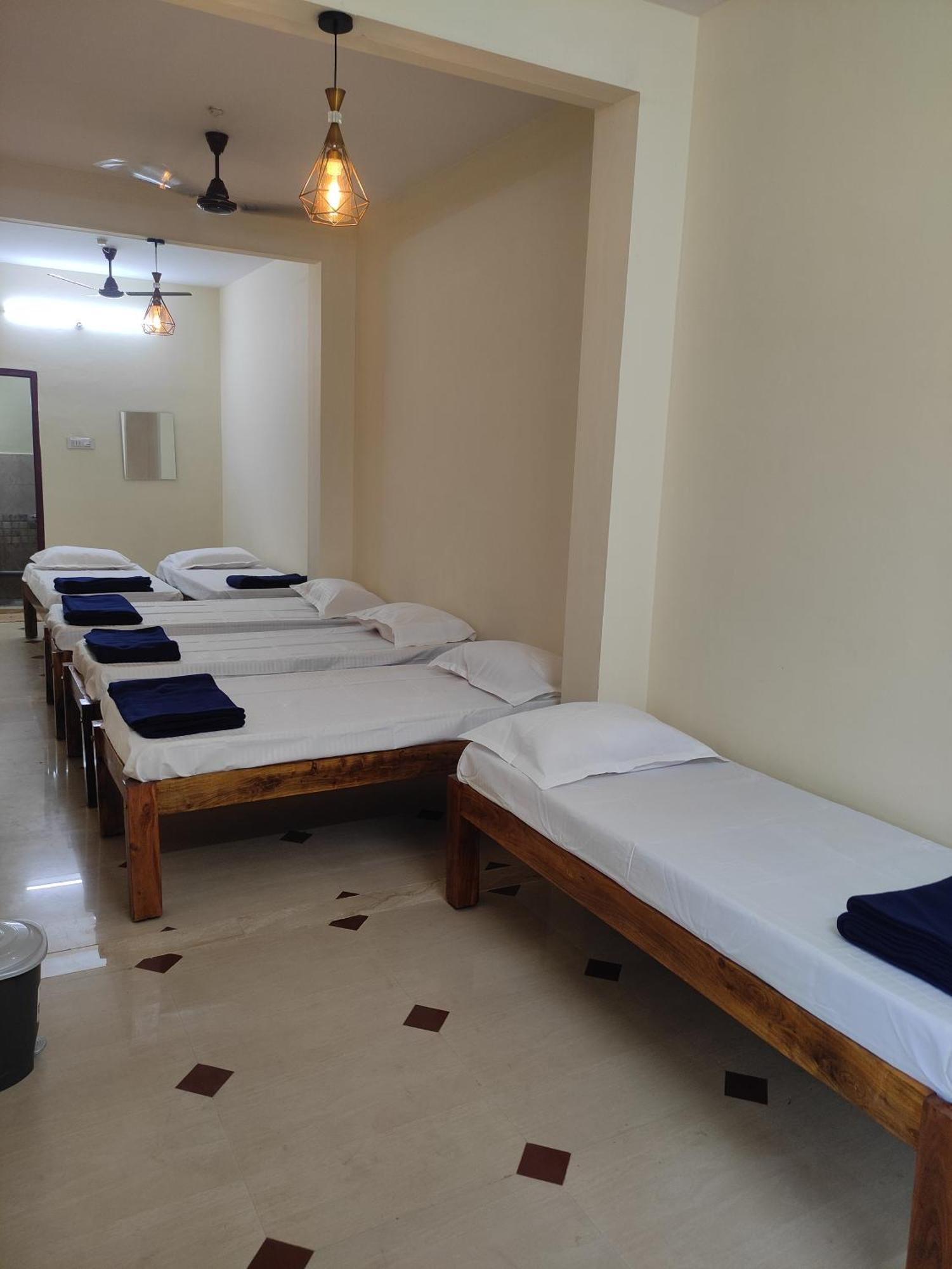 Nest Inn Service Rooms Chikmagalūr المظهر الخارجي الصورة