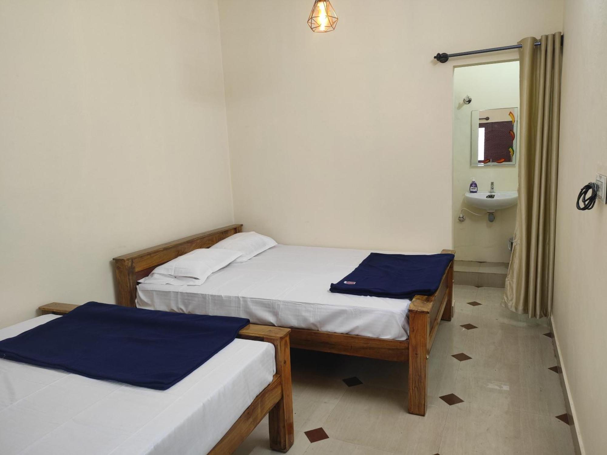 Nest Inn Service Rooms Chikmagalūr المظهر الخارجي الصورة